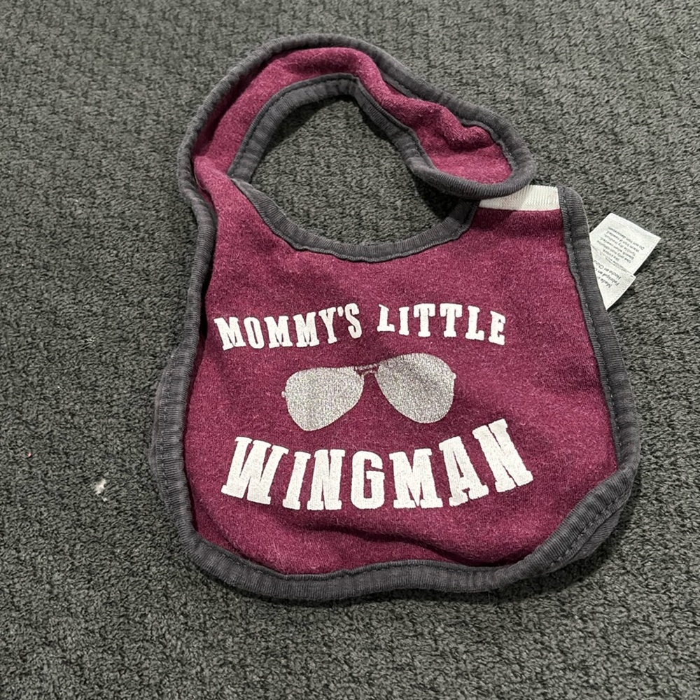🧸 10/$10 - BABY SALE - bib